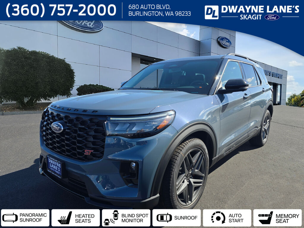 2025 Ford Explorer ST's photo
