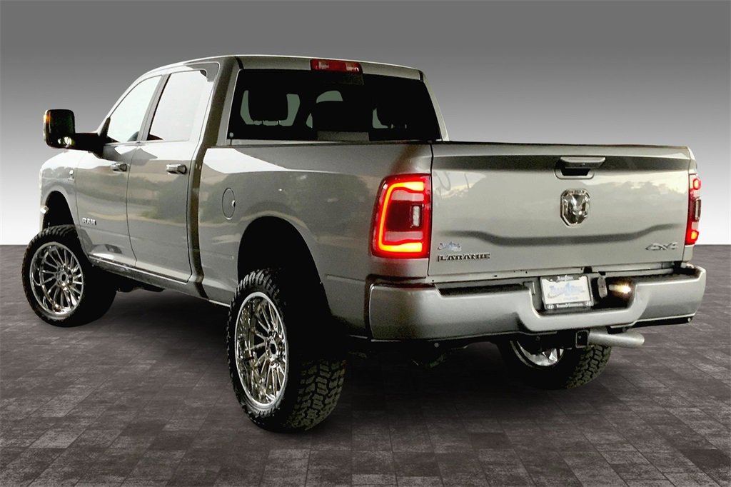2024 Ram 2500 Laramie photo 11