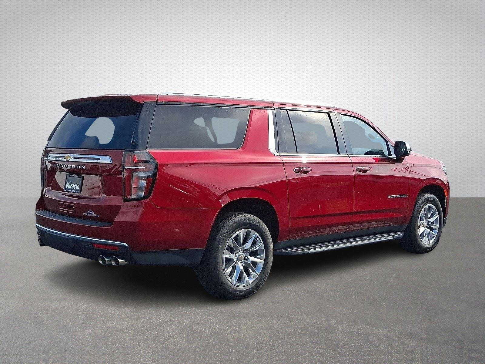 2024 Chevrolet Suburban Premier photo 6