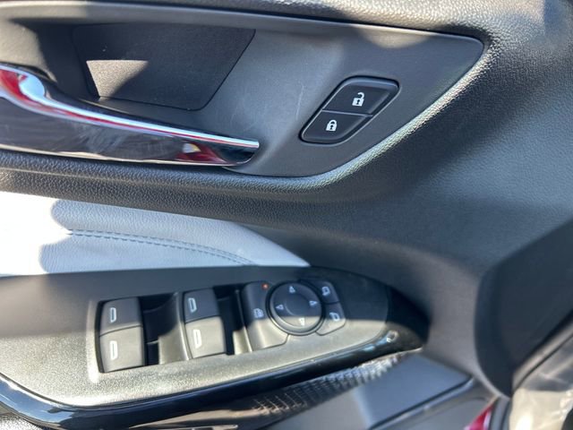 2025 Chevrolet Trax LT photo 10
