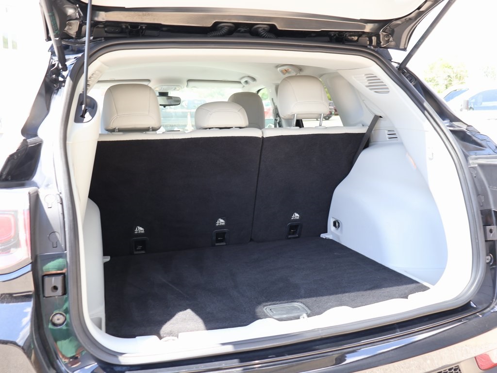 2018 Jeep Compass Latitude photo 14