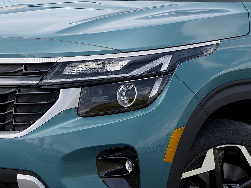 2026 Kia Seltos S photo 9