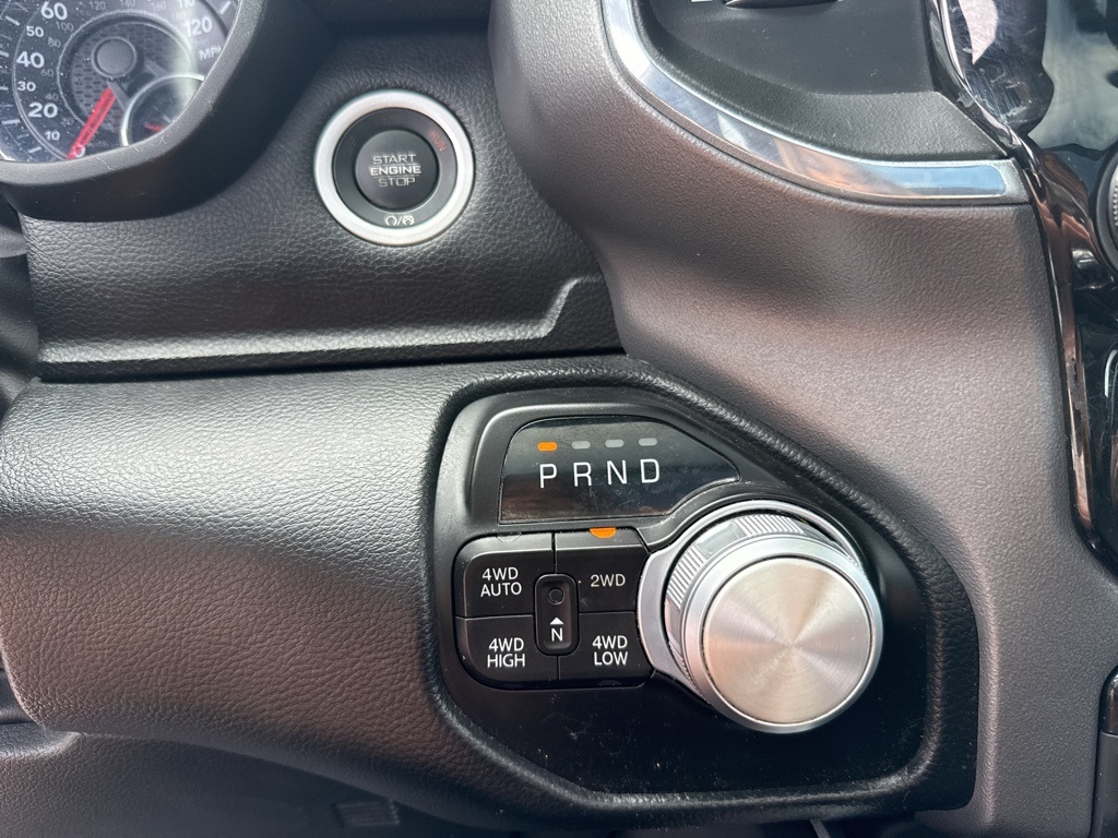 2022 Ram 1500 Laramie photo 16