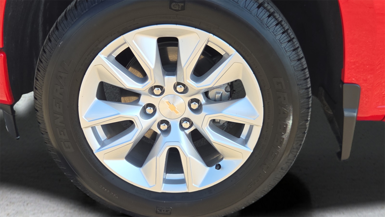 2024 Chevrolet Silverado 1500 Custom photo 18