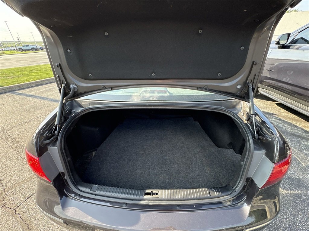 2010 Hyundai Sonata Limited photo 17