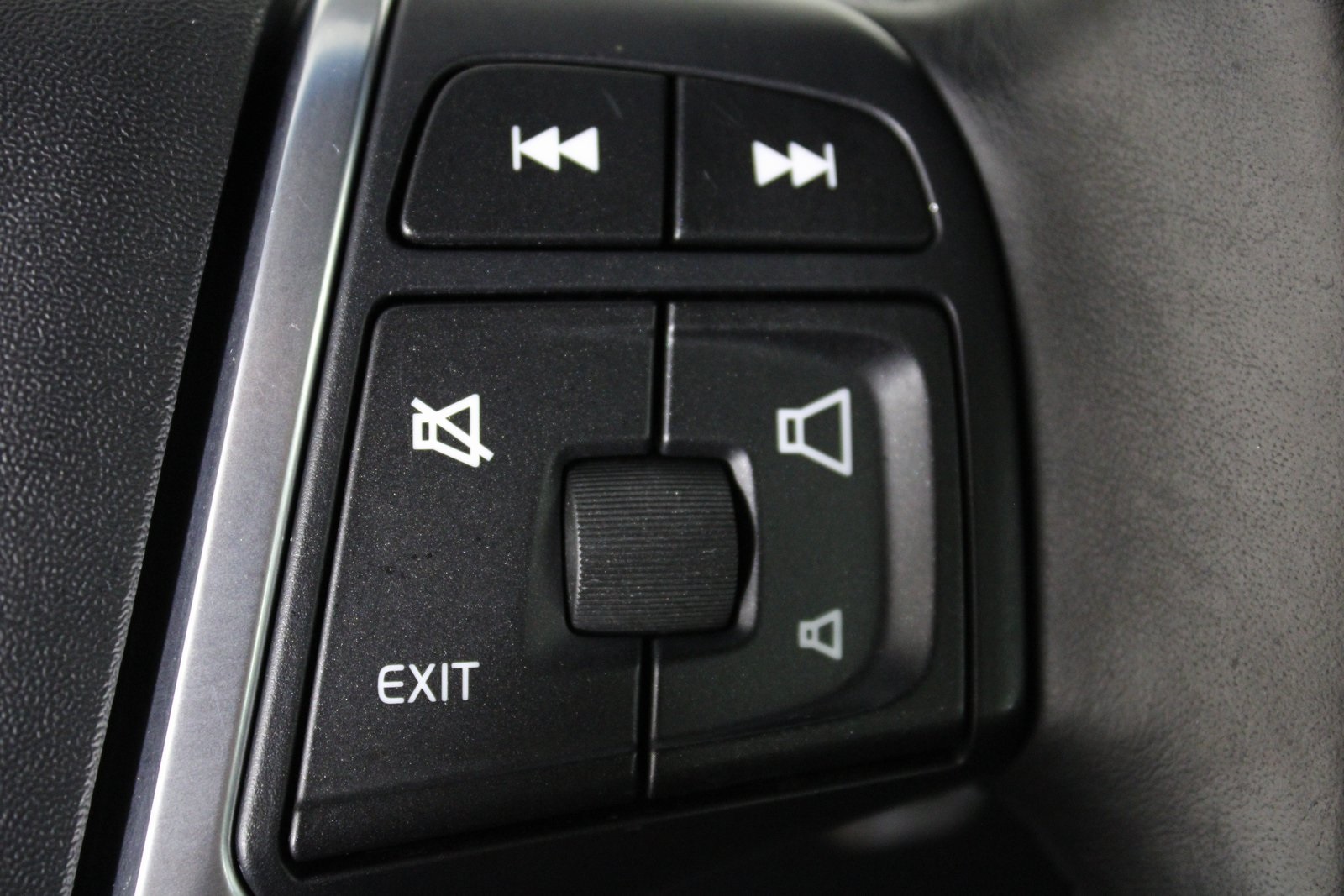 2014 Volvo XC60 T6 photo 21