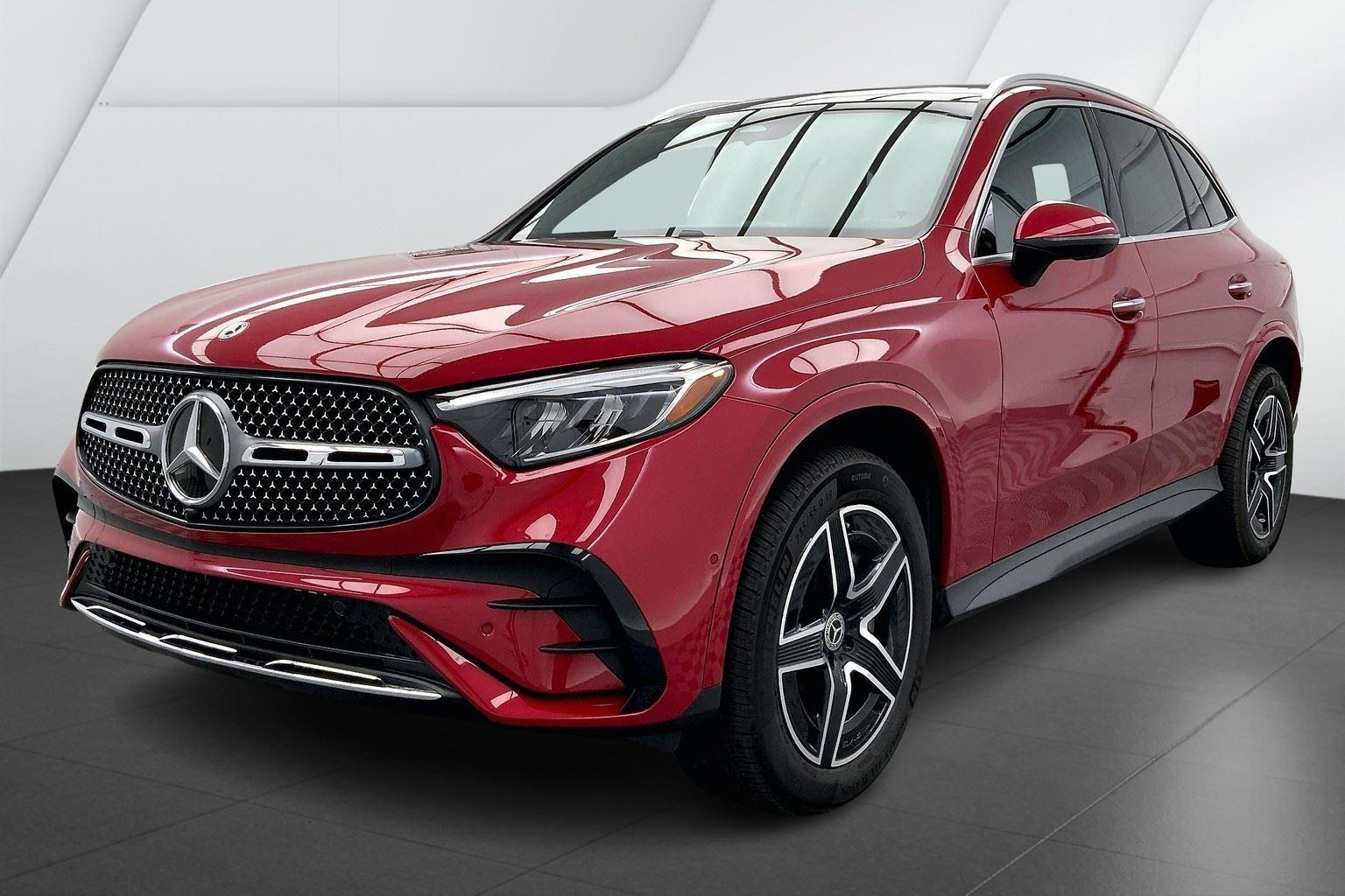 2025 Mercedes-Benz GLC Base's photo