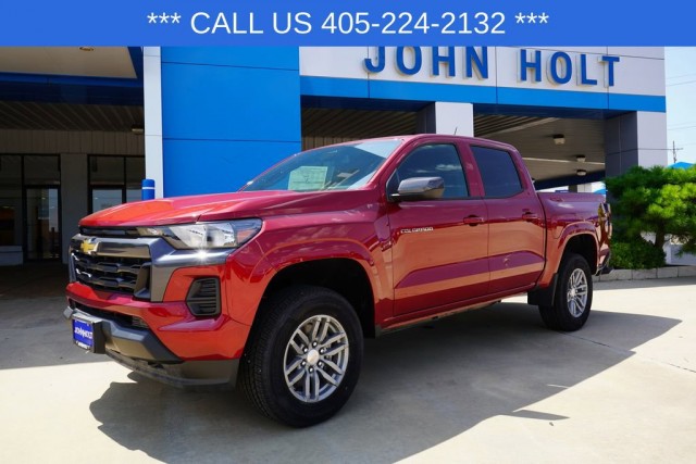 2025 Chevrolet Colorado WT/LT