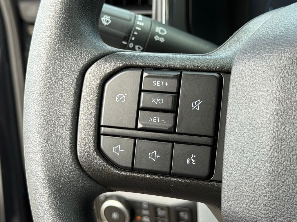2026 Ford F-250 XLT photo 15