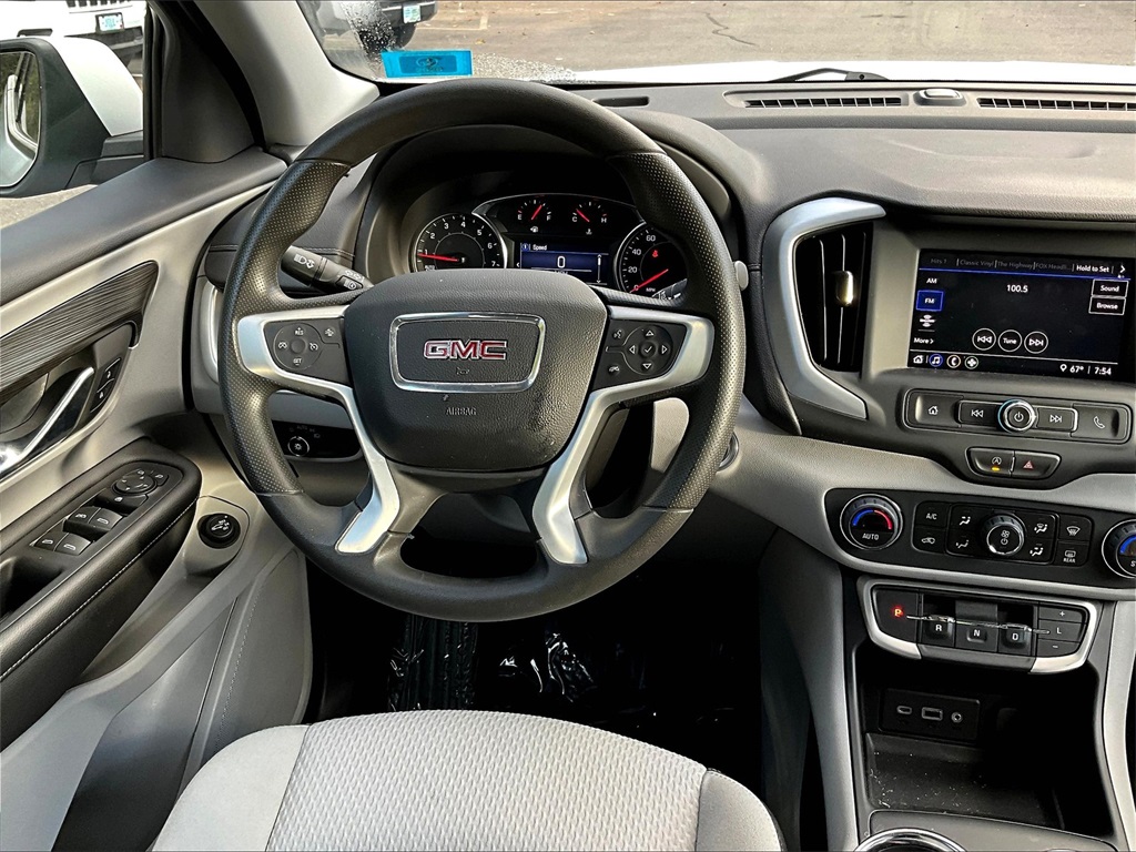 2023 Gmc Terrain SLE photo 16