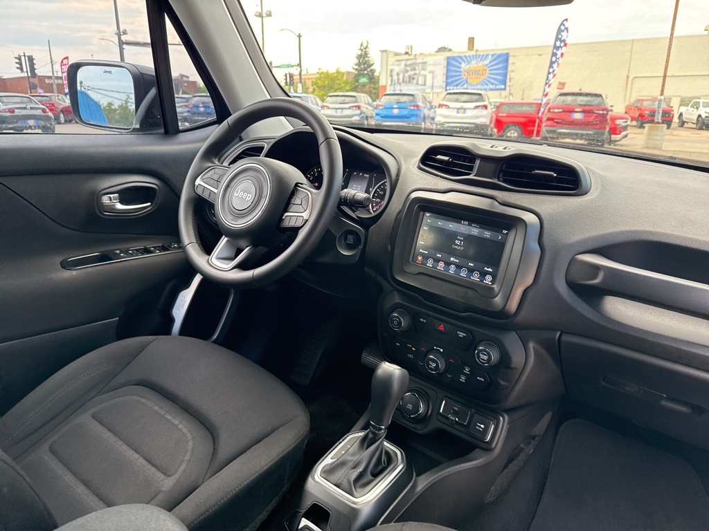 2018 Jeep Renegade Latitude North Edition photo 36