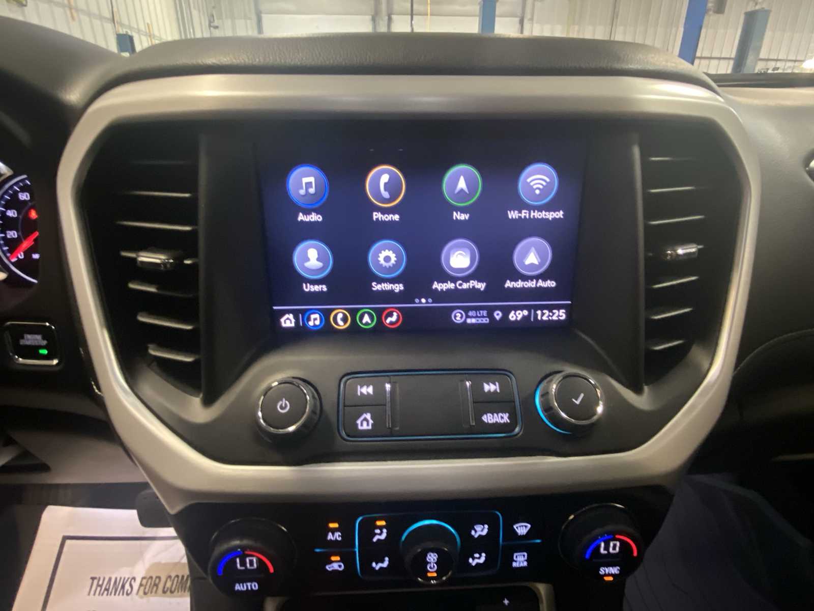 2023 Gmc Acadia SLT photo 13