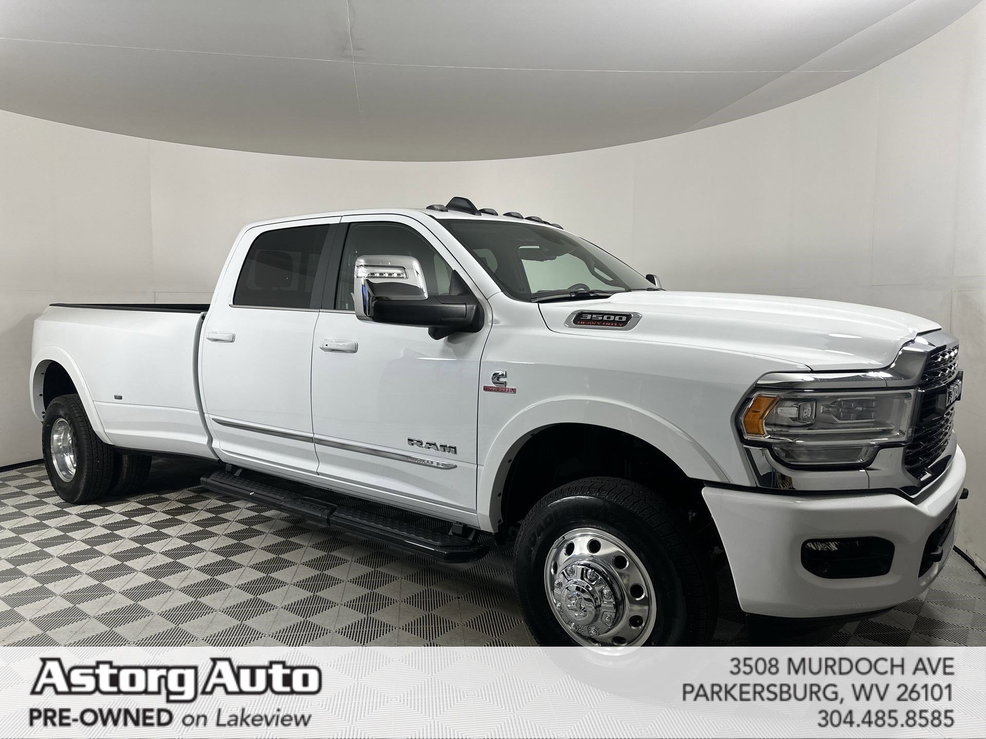 2024 RAM Ram 3500 Pickup Limited's photo