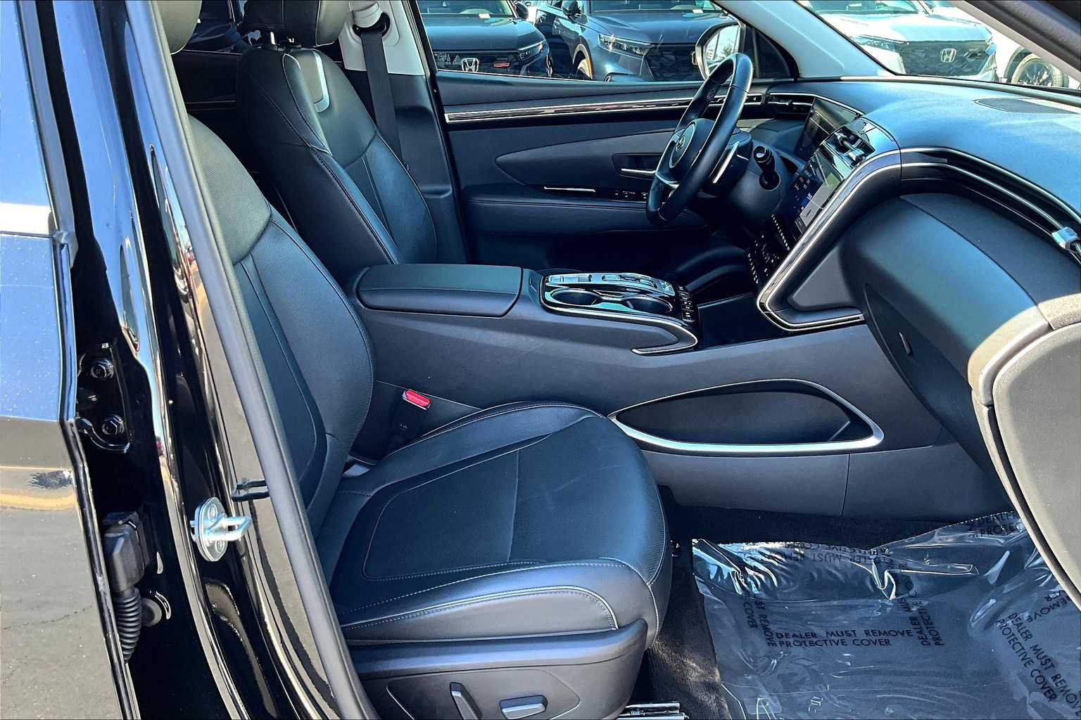 2022 Hyundai Tucson Limited photo 2