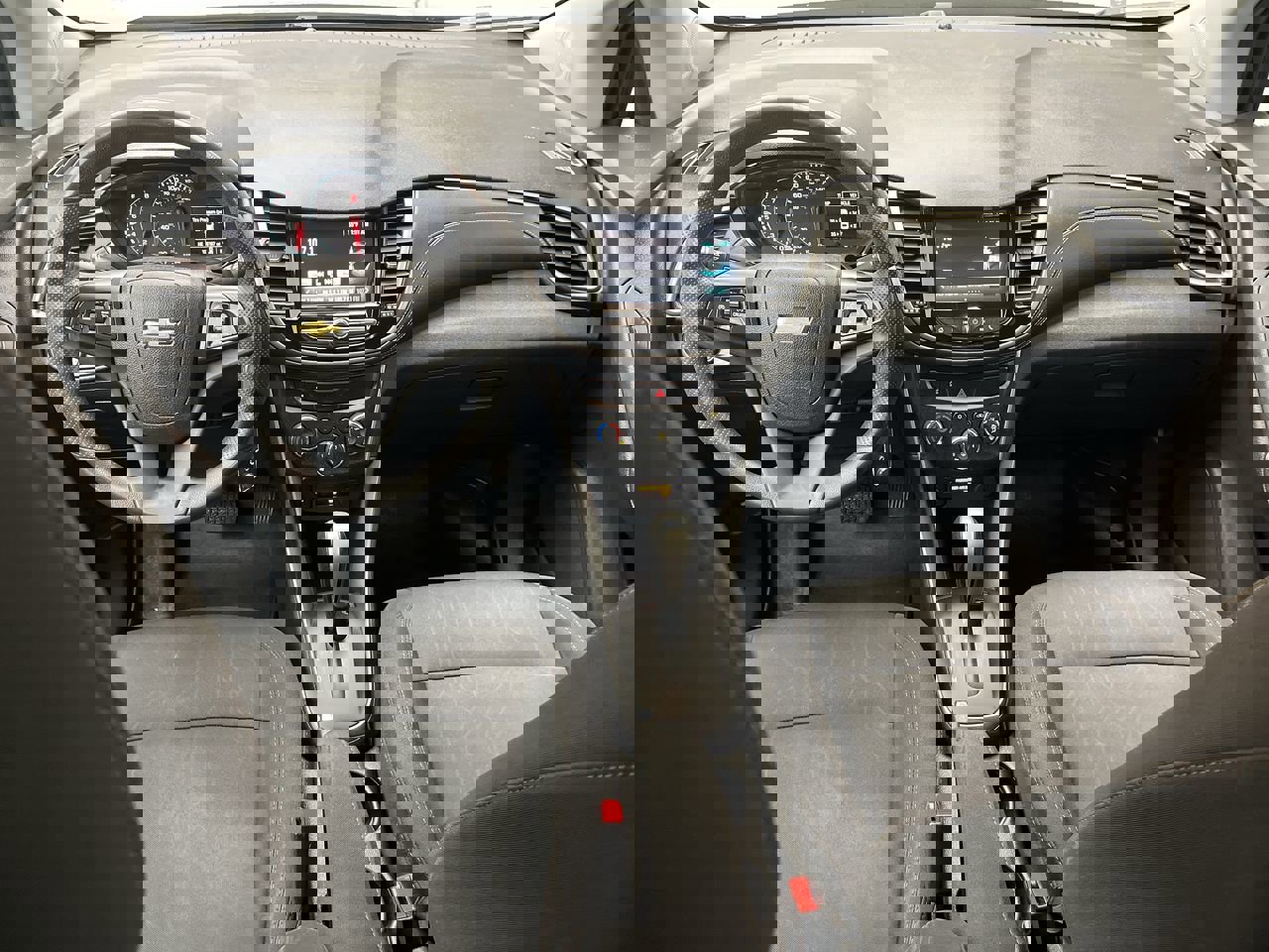 2017 Chevrolet Trax LT photo 4