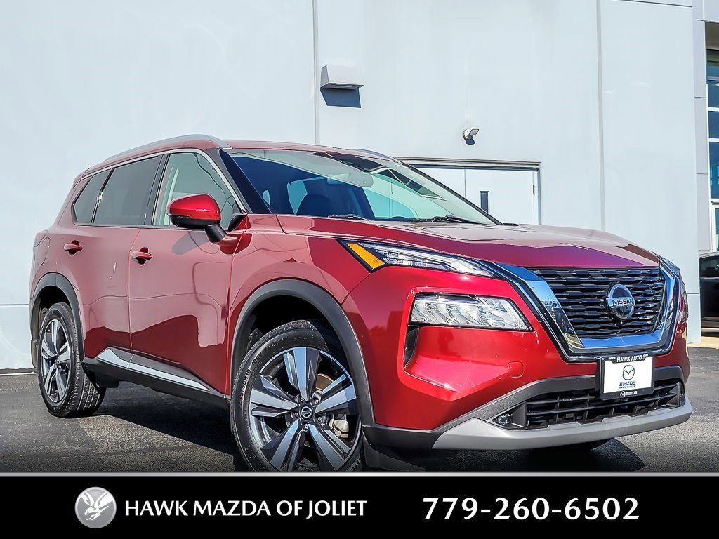 2021 NISSAN ROGUE - Image 1