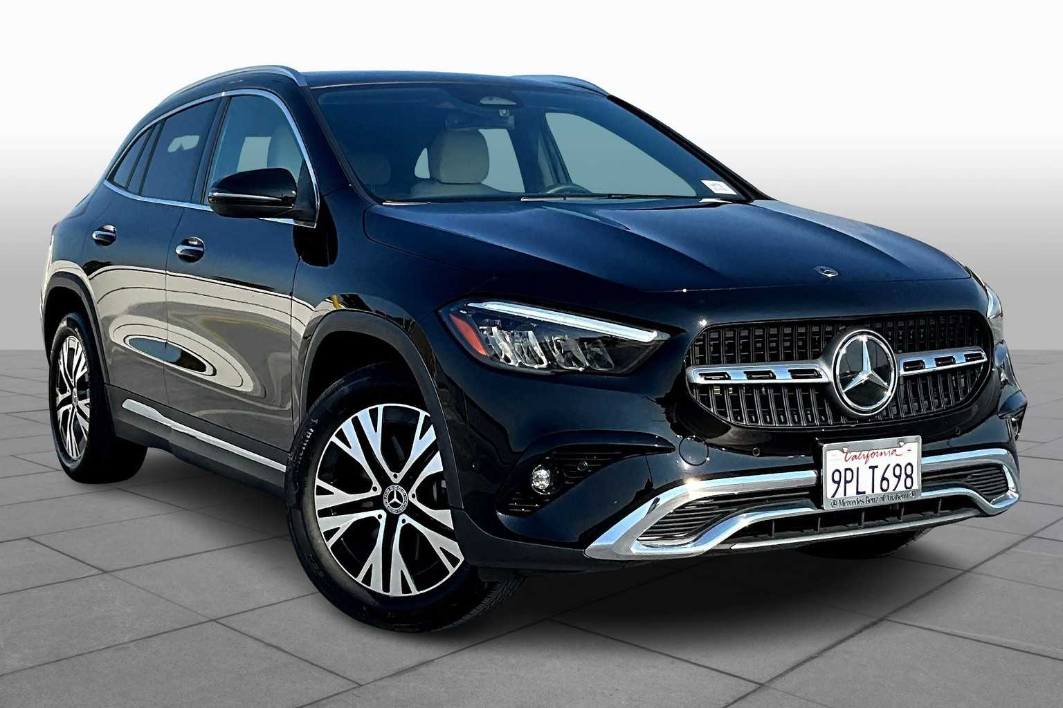 2025 Mercedes Benz GLA 250 photo 2