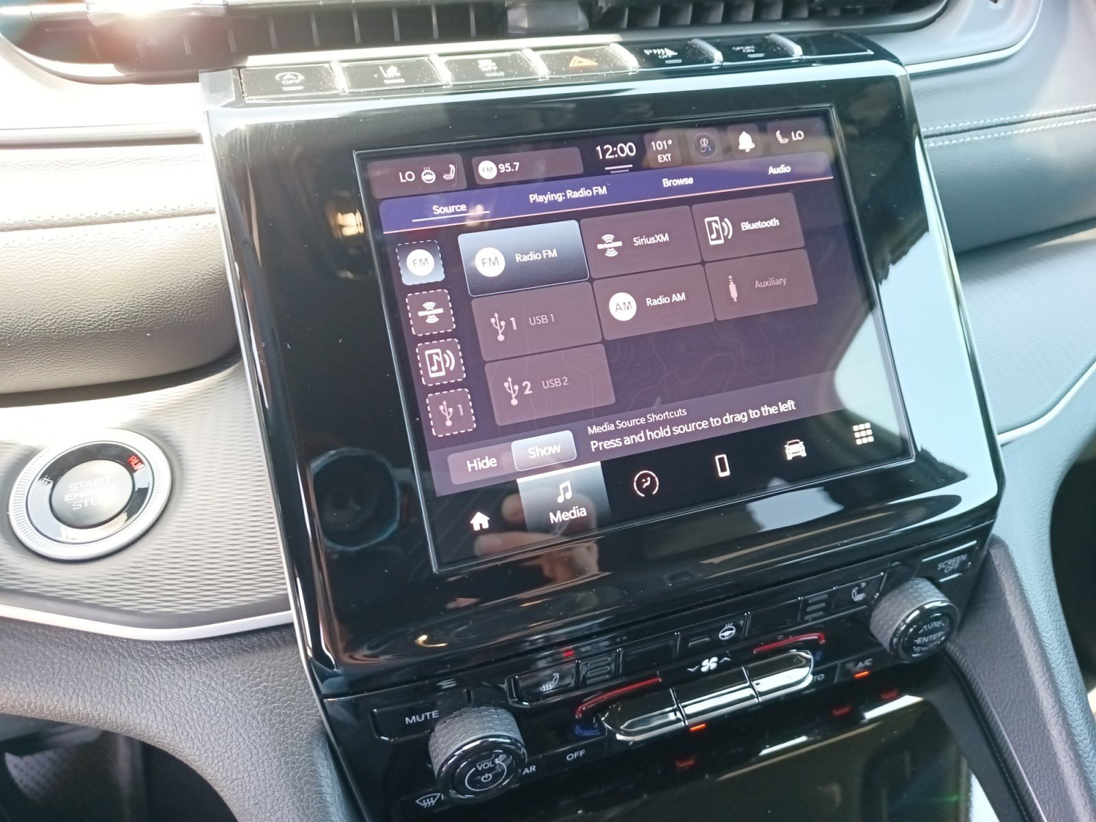 2025 Jeep Grand Cherokee Laredo Altitude photo 10