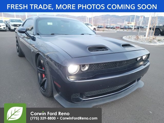 2016 Dodge Challenger SRT