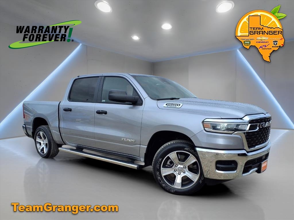2025 RAM Ram 1500 Pickup Tradesman's photo