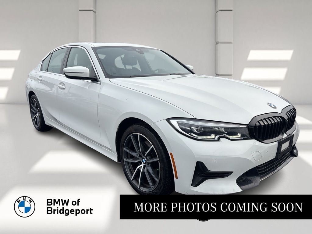 2020 BMW 3 Series 330i's photo