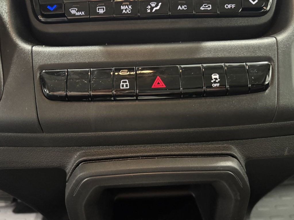2024 Ram 3500 Tradesman photo 21