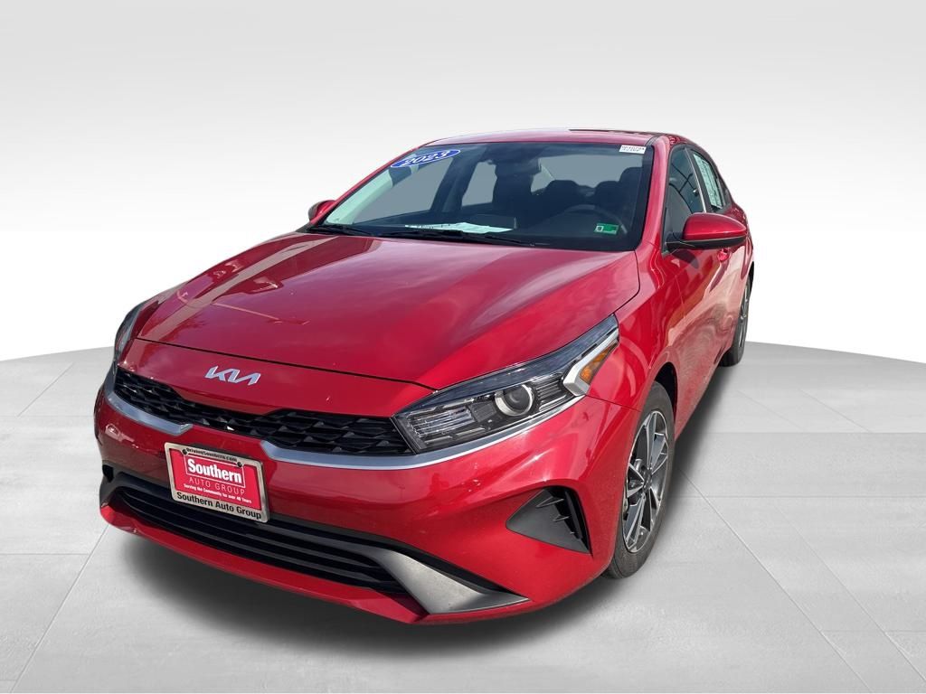 2023 Kia Forte LXS photo 5