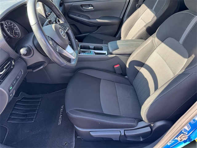 2020 Nissan Sentra SV photo 8