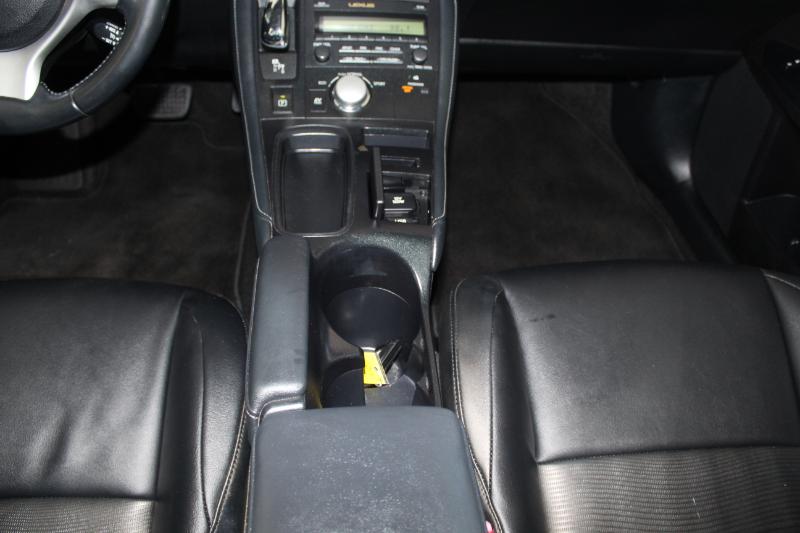 2013 Lexus CT 200h photo 17