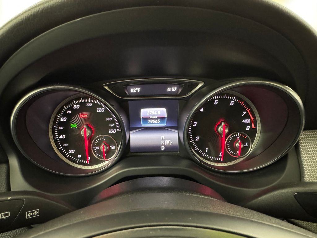2020 Mercedes Benz GLA 250 4MATIC photo 18