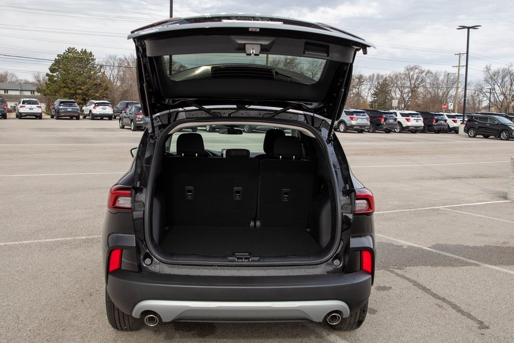 2025 Ford Escape Active photo 10