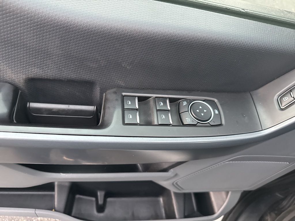 2023 Ford F-150 XLT photo 18