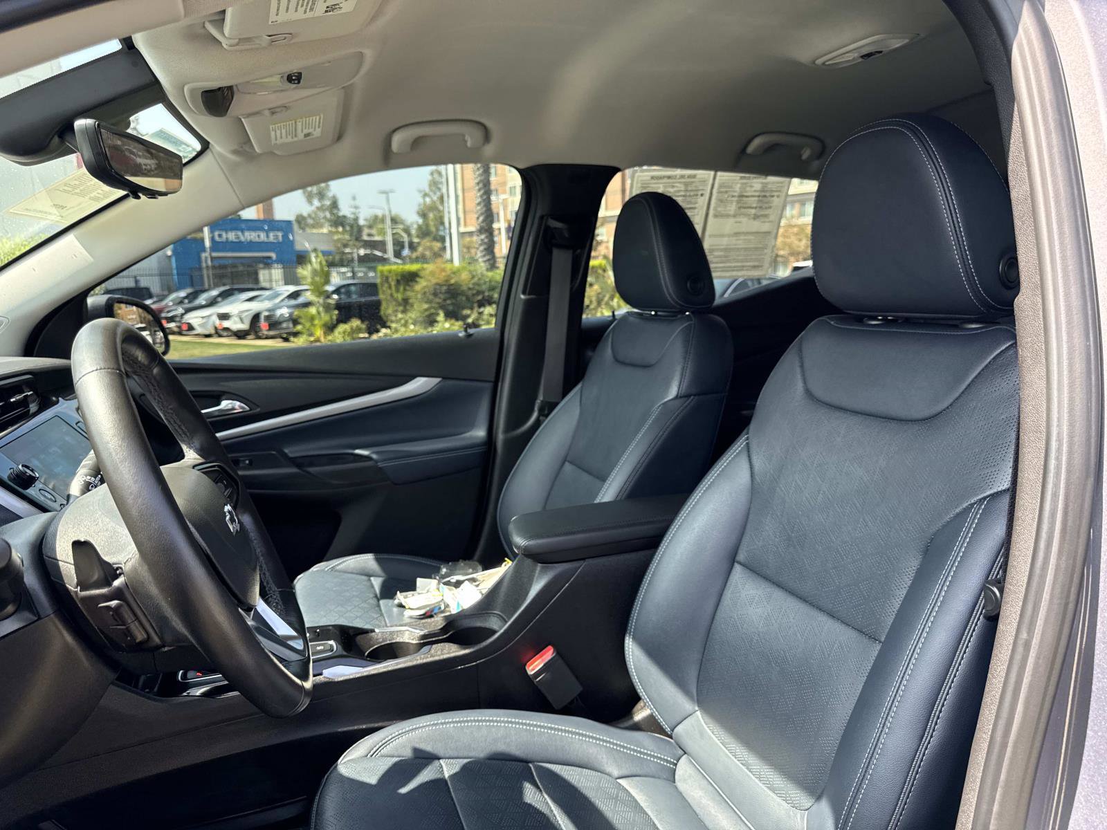 2022 Chevrolet Bolt EUV Premier photo 14