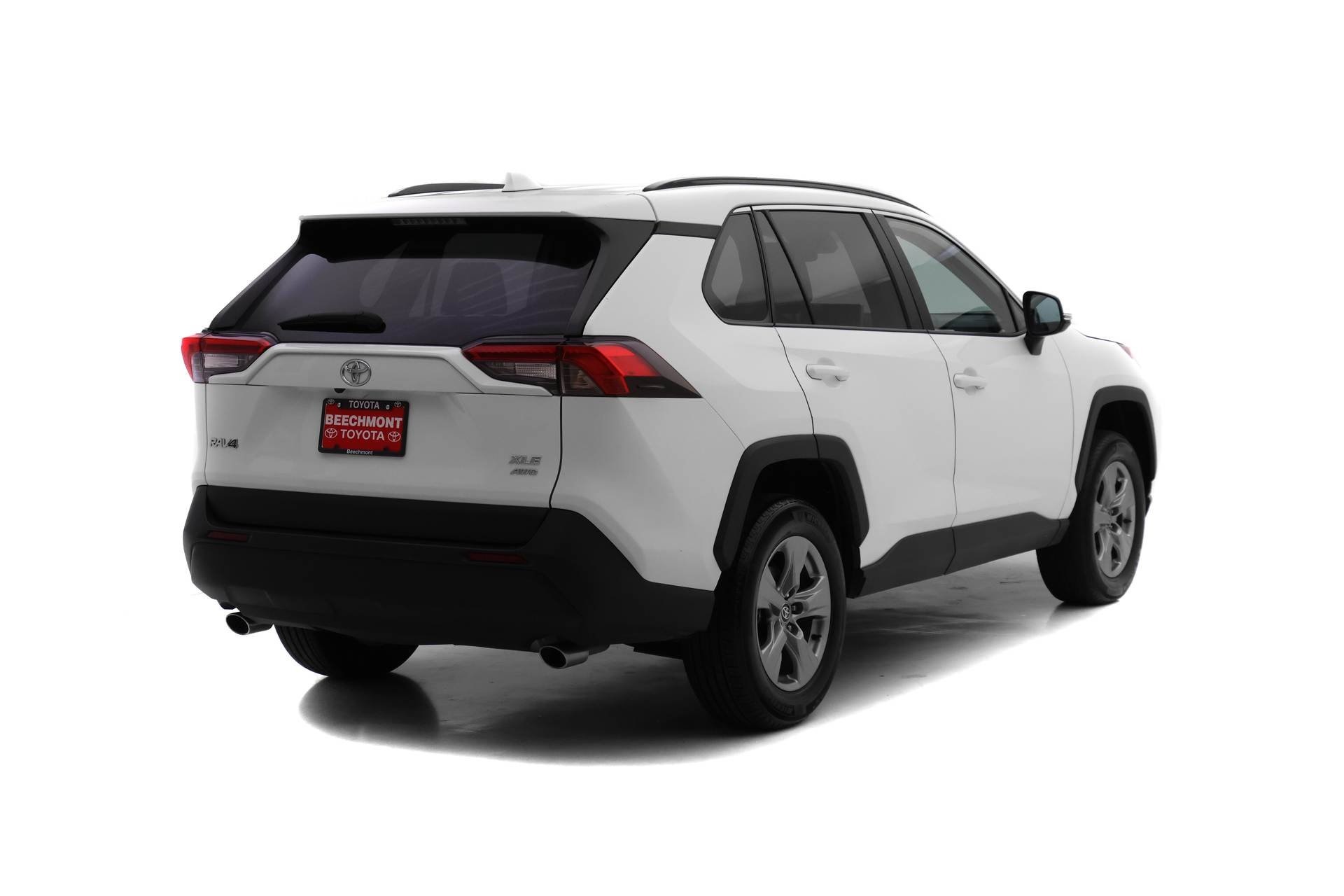 Certified 2024 Toyota RAV4 XLE with VIN 2T3P1RFV8RW453083 for sale in Northfield, Minnesota