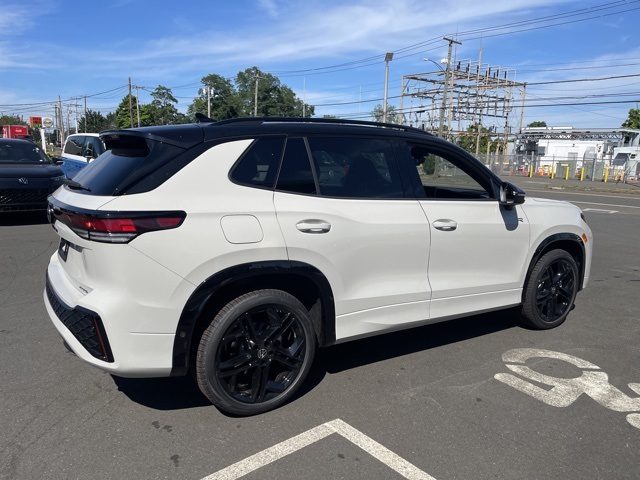 2025 Volkswagen Tiguan SE R-Line Black photo 4