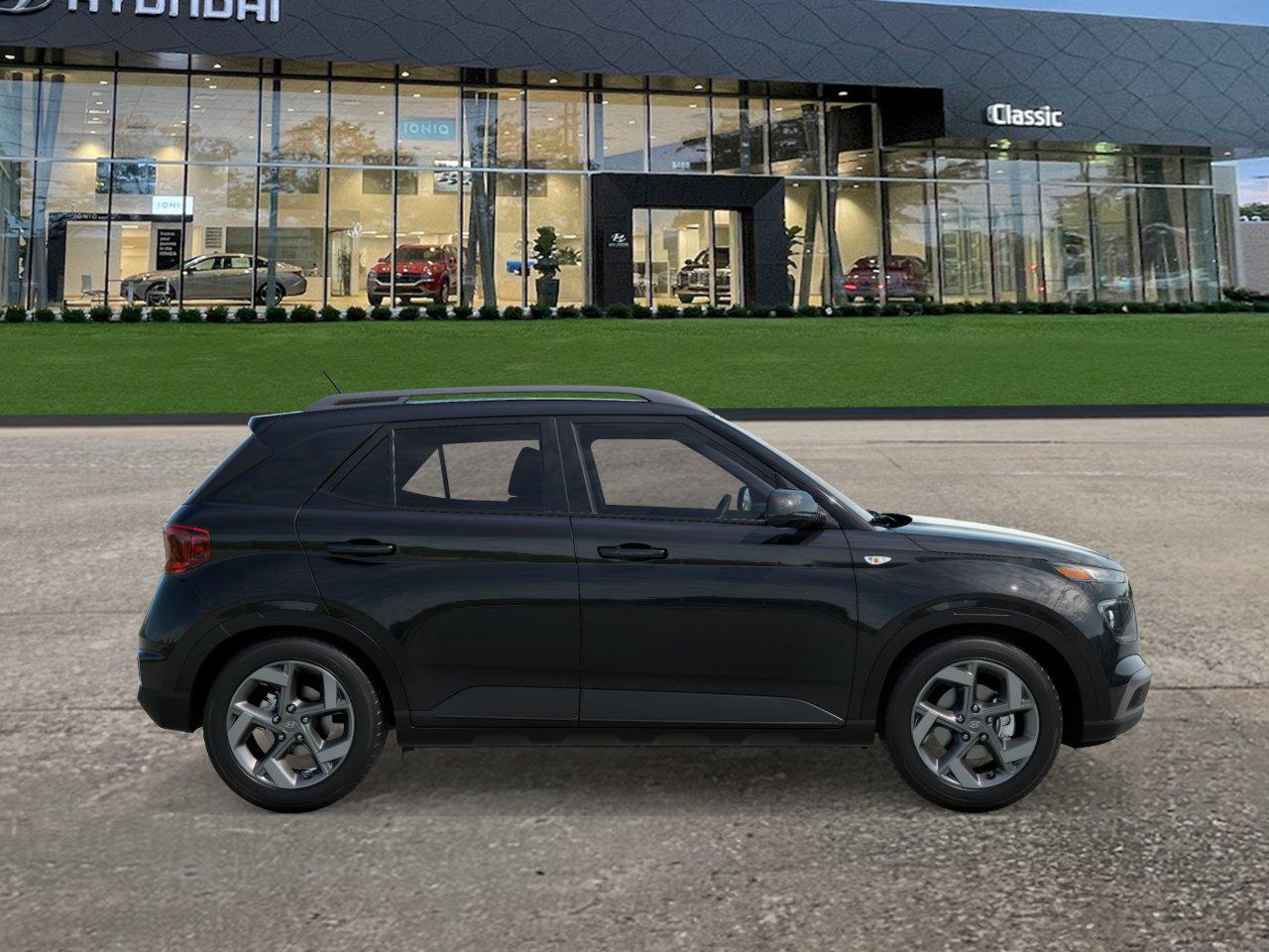 2025 Hyundai Venue SEL Limited photo 2