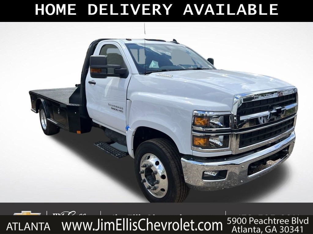 2024 Chevrolet Silverado 4500 Medium Duty Chassis Cab Work Truck's photo