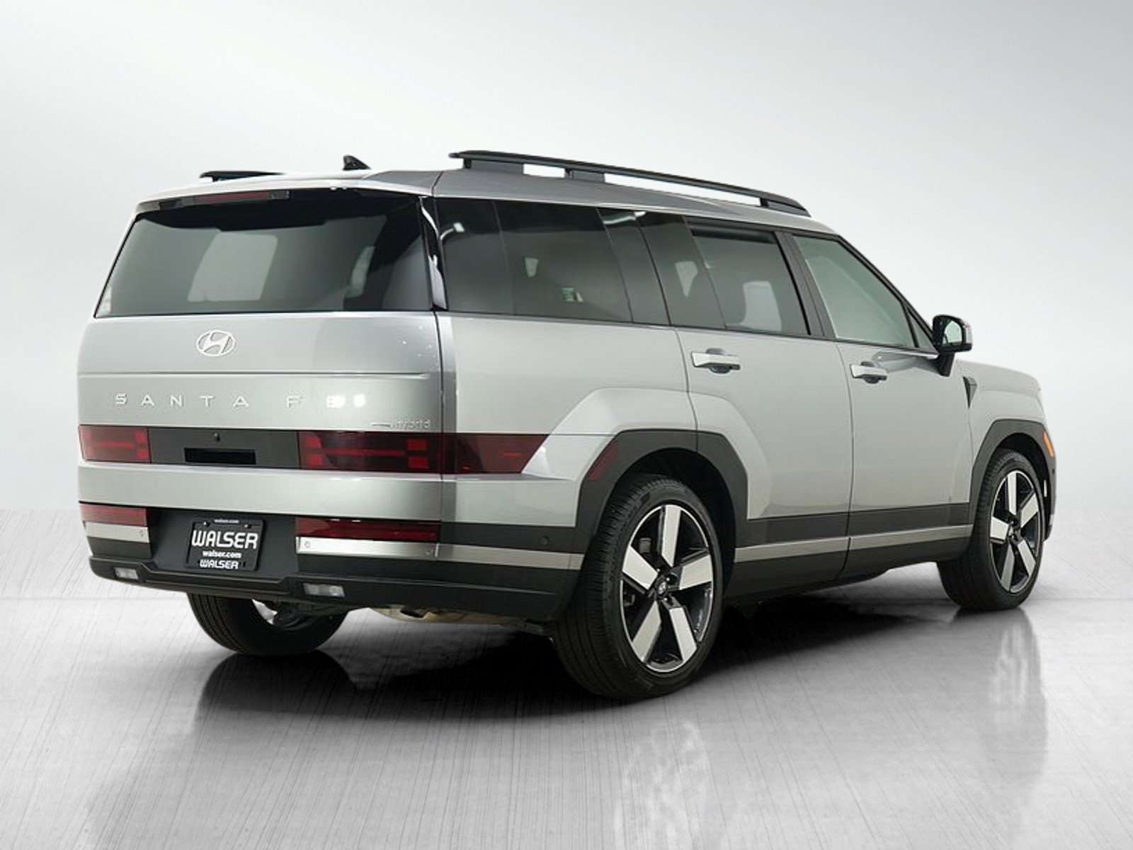 2025 Hyundai Santa Fe Limited photo 4