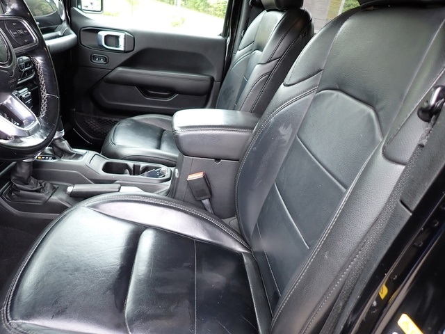 2021 Jeep Wrangler Unlimited Sahara Altitude photo 14