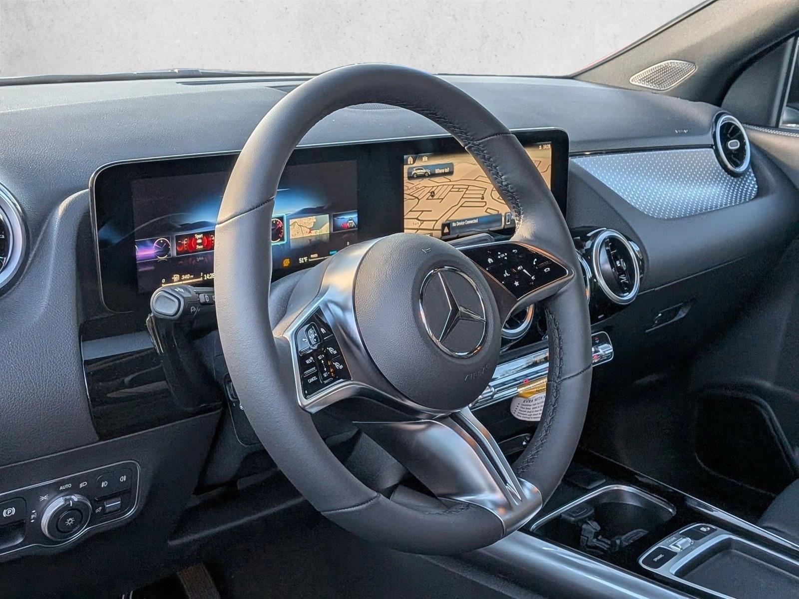 2026 Mercedes Benz GLA 250 4MATIC photo 3