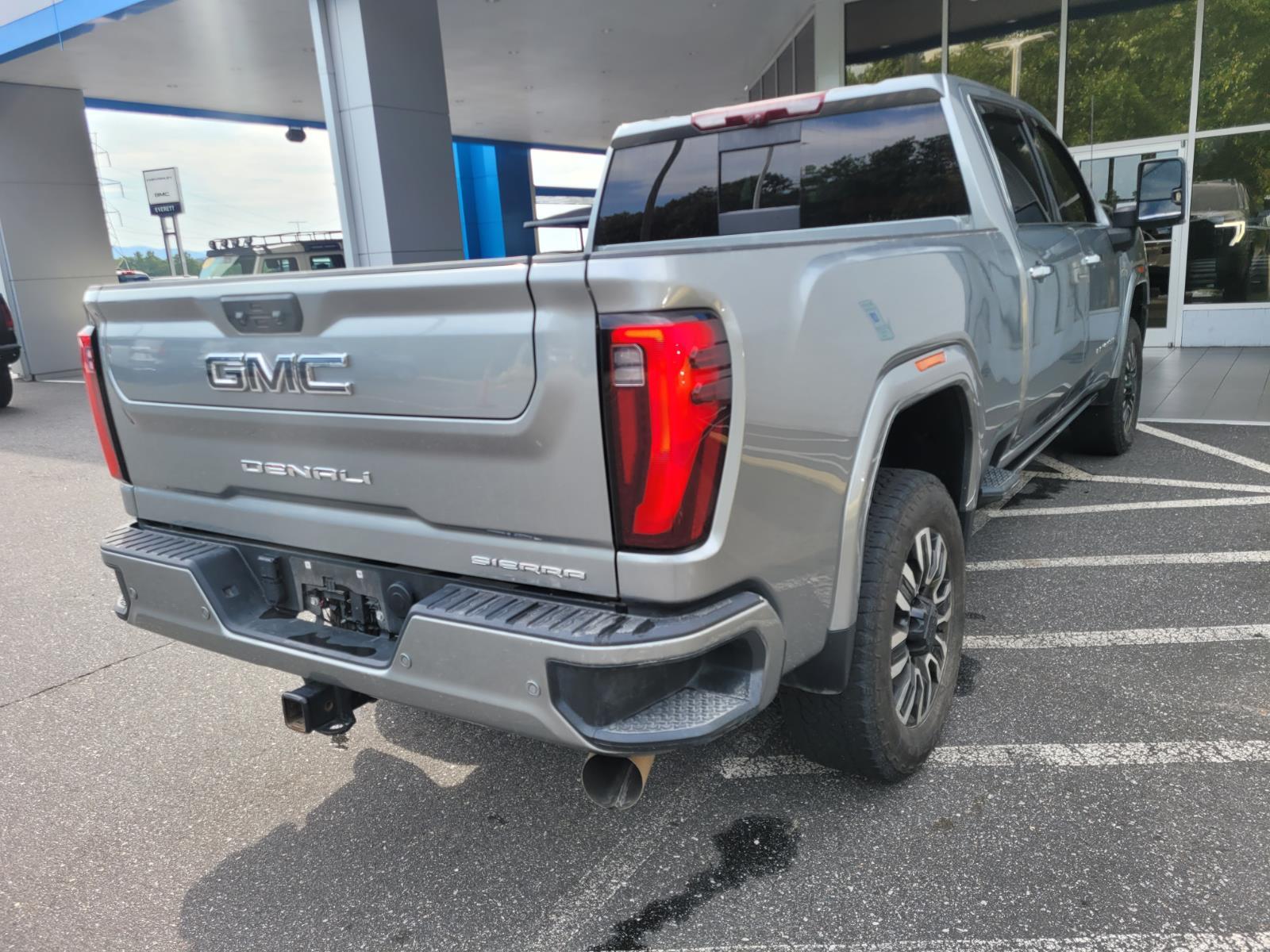 2024 Gmc Sierra 3500 HD Denali Ultimate photo 7