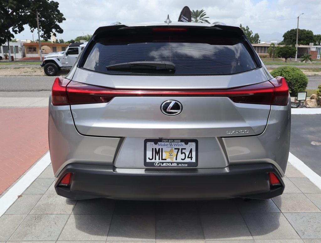 2020 Lexus UX 200 photo 5