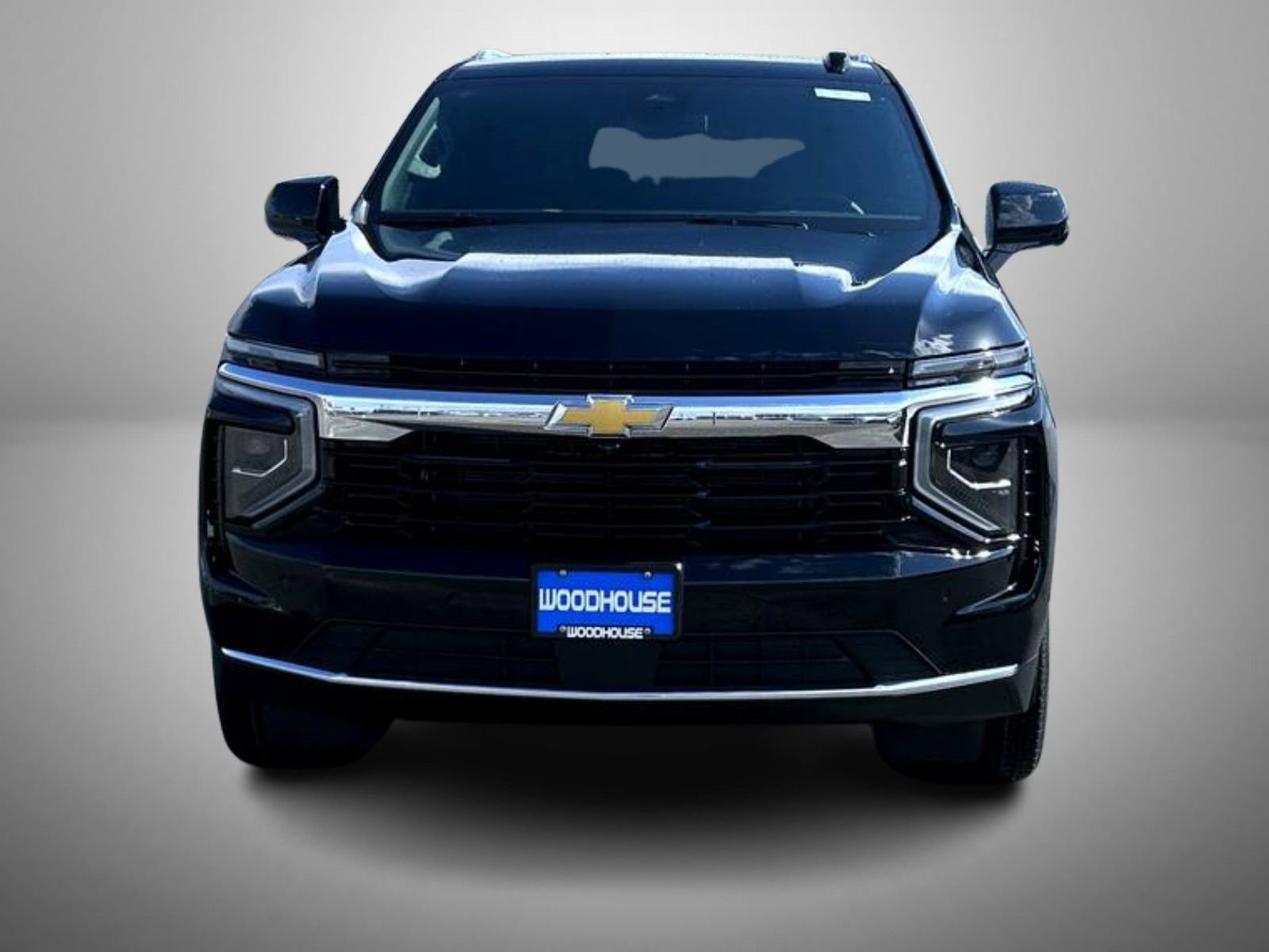 2026 Chevrolet Tahoe LS photo 2