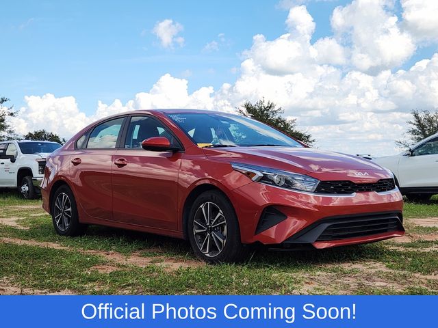 2022 Kia Forte FE LXS photo 4