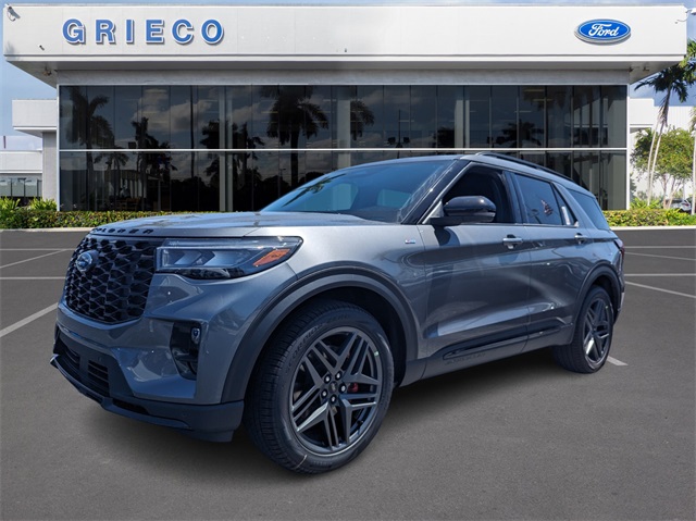 2025 Ford Explorer ST-Line photo 4