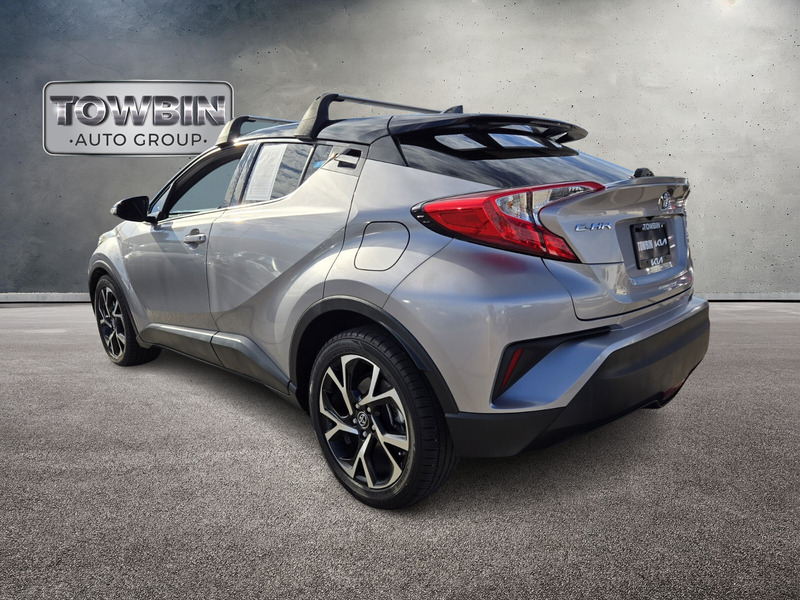 2019 Toyota C-HR Limited photo 6