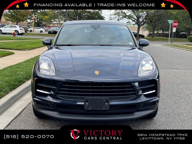 2019 Porsche Macan Base photo 2