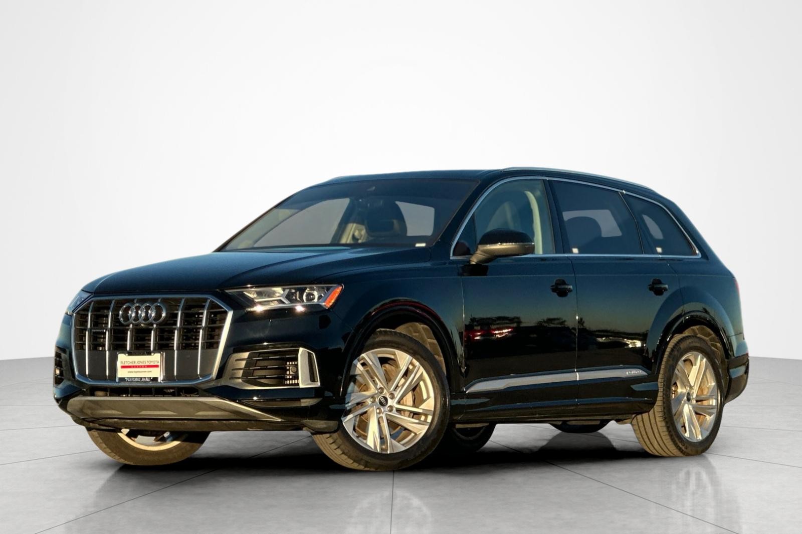 2021 Audi Q7 Premium Plus's photo