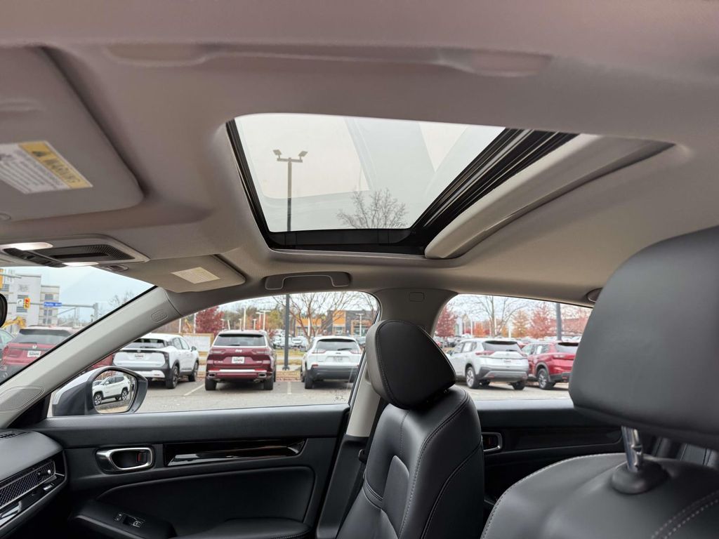 2022 Honda Civic EX-L photo 4