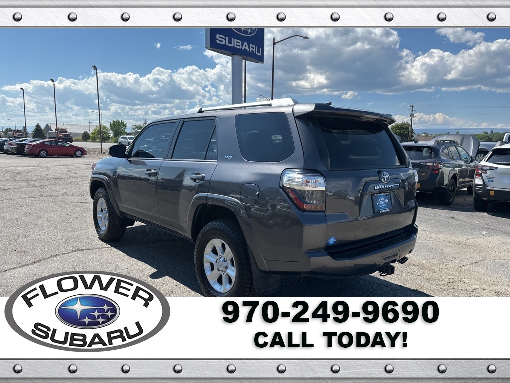 2016 Toyota 4Runner SR5 Premium photo 4